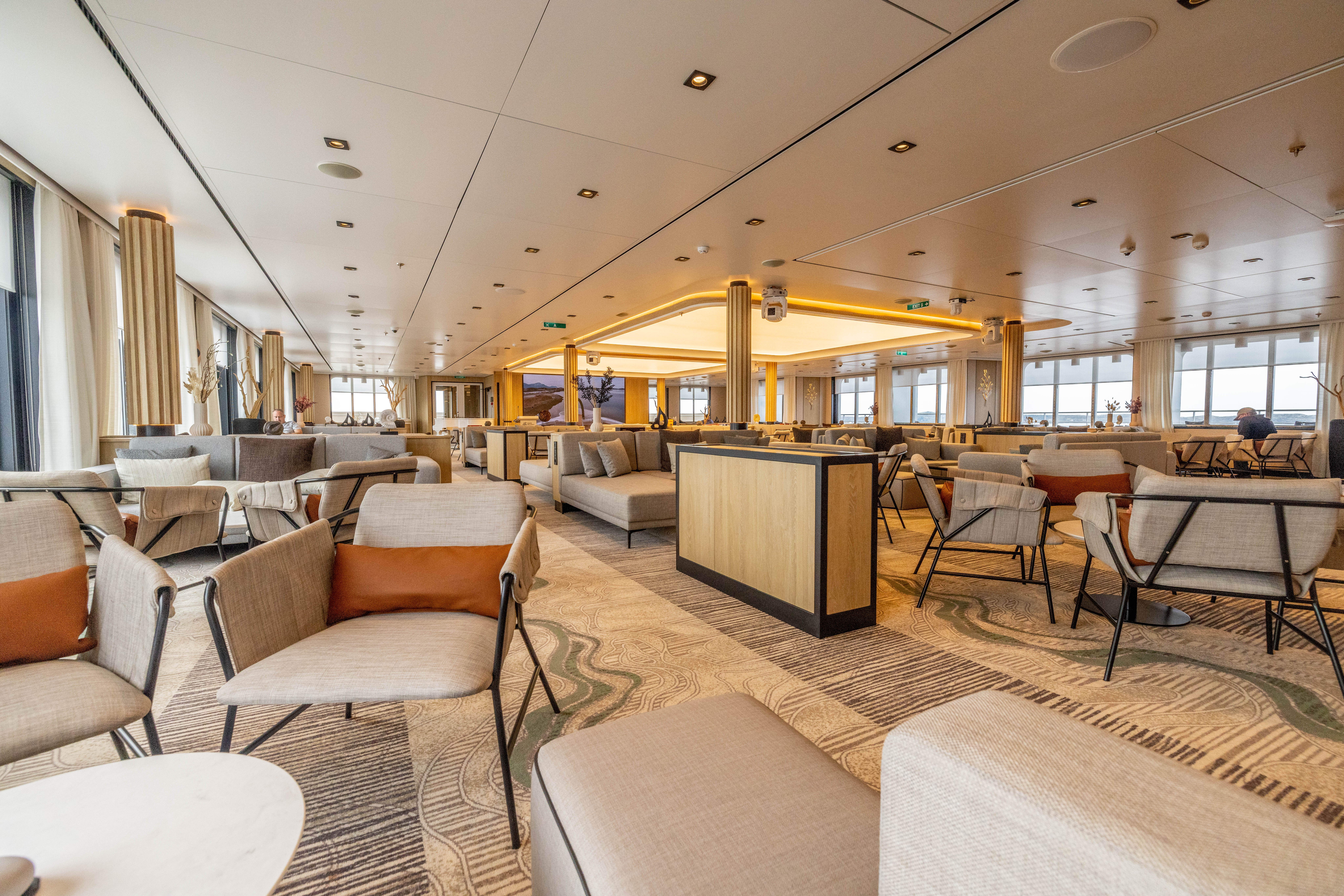 Observation Lounge on SH Vega